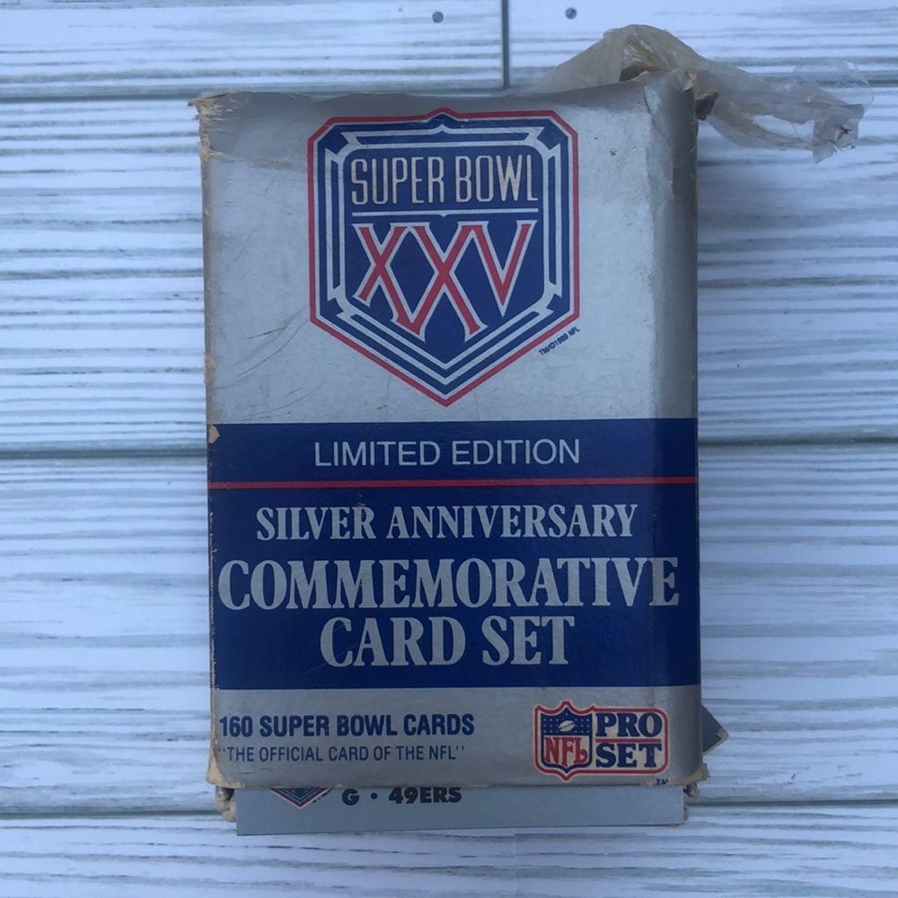 COPY - 1990 NFL Pro Set Super Bowl XXV 25 Commemorative Silver 160 Football Car…